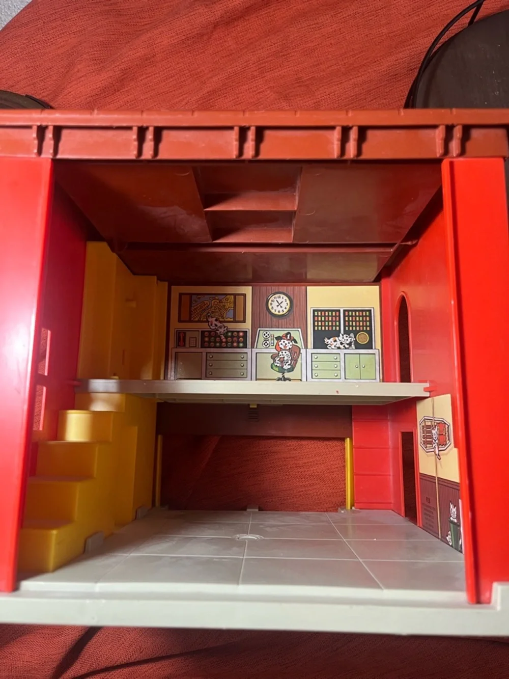 Vintage Fisher-Price Fire Station Playset with Red & Yellow Vehicles - Picture 5 of 5